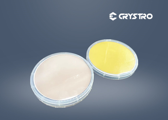 Κίτρινο μαύρο φε2Ο3 ντόπιση LiTaO3 Wafer που χρησιμοποιείται για φωτοαθραυστική